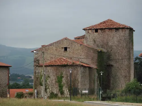 Casa-torre de los Calderón de La Barca