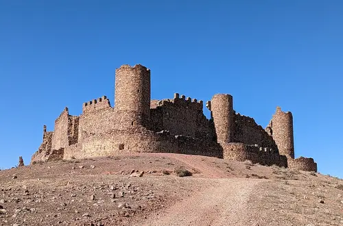 Castillo de Almonacid