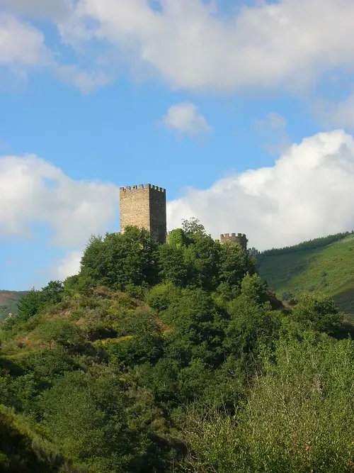 Castillo de Doiras