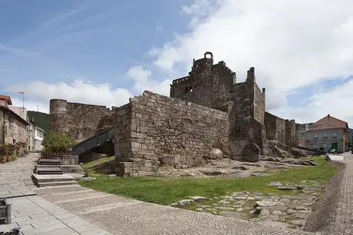 Castillo de Ribadavia