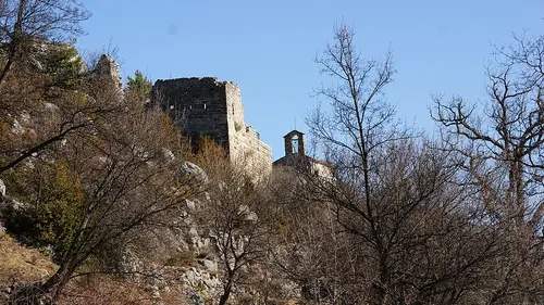 Castillo de Saldes