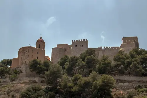 Castillo y murallas de Cullera