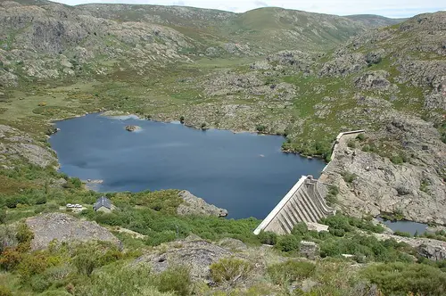Embalse de Vega de Tera