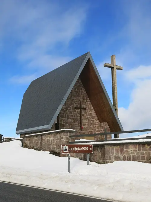 Ermita de San Salvador de Ibañeta
