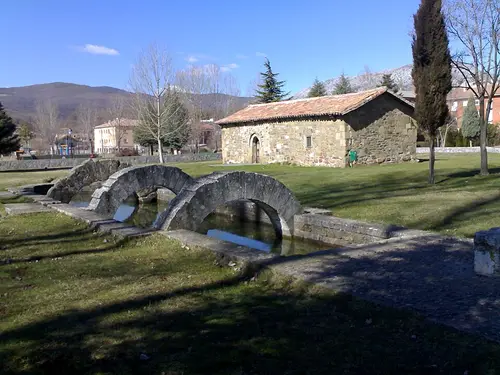 Fuentes Tamáricas
