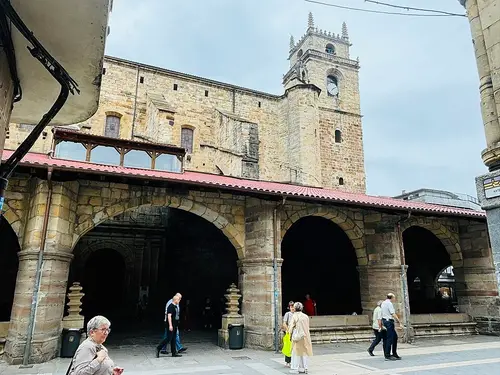 Iglesia de Santa María de Uríbarri