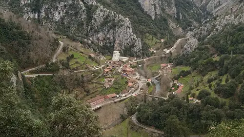 La Hermida