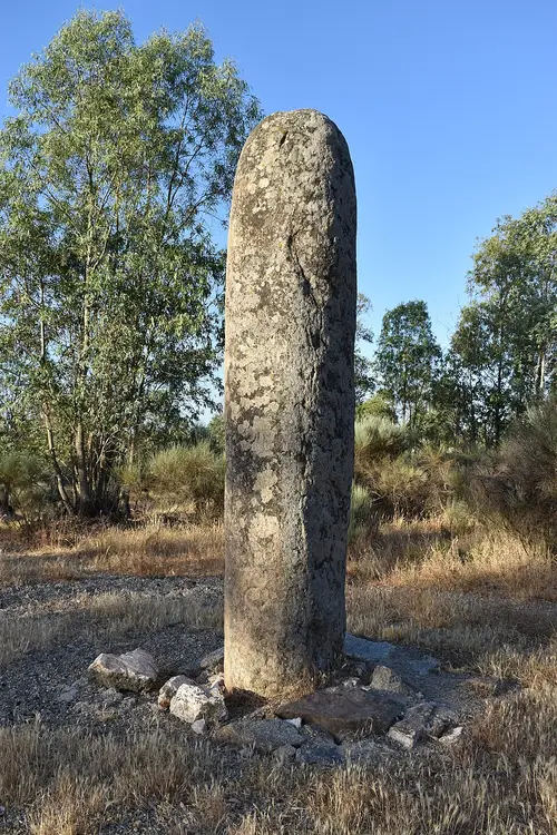 Menhir del Cabezo