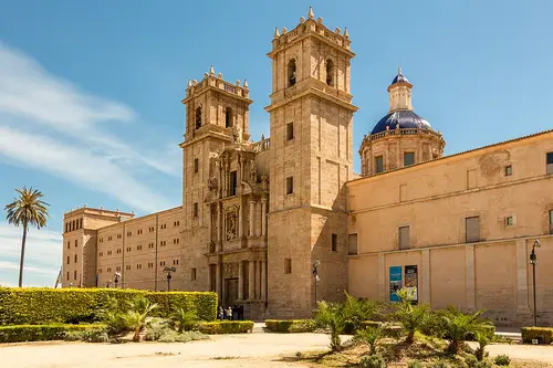 Monasterio de San Miguel de los Reyes