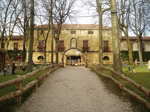 Palacio de Narros