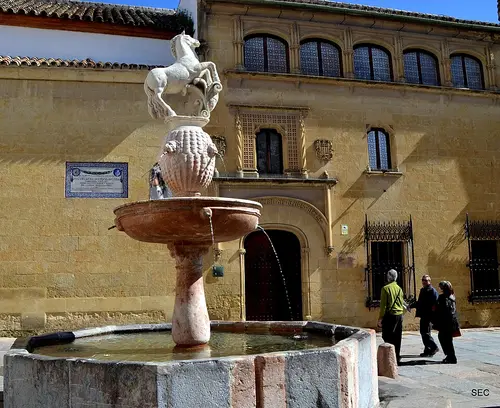 Plaza del Potro