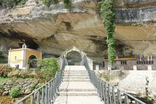 Santuario de la Virgen de la Cueva
