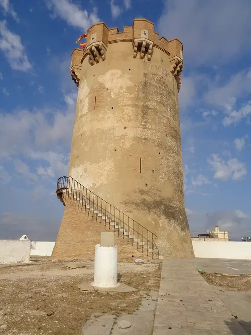 Torre y Cuevas de Paterna